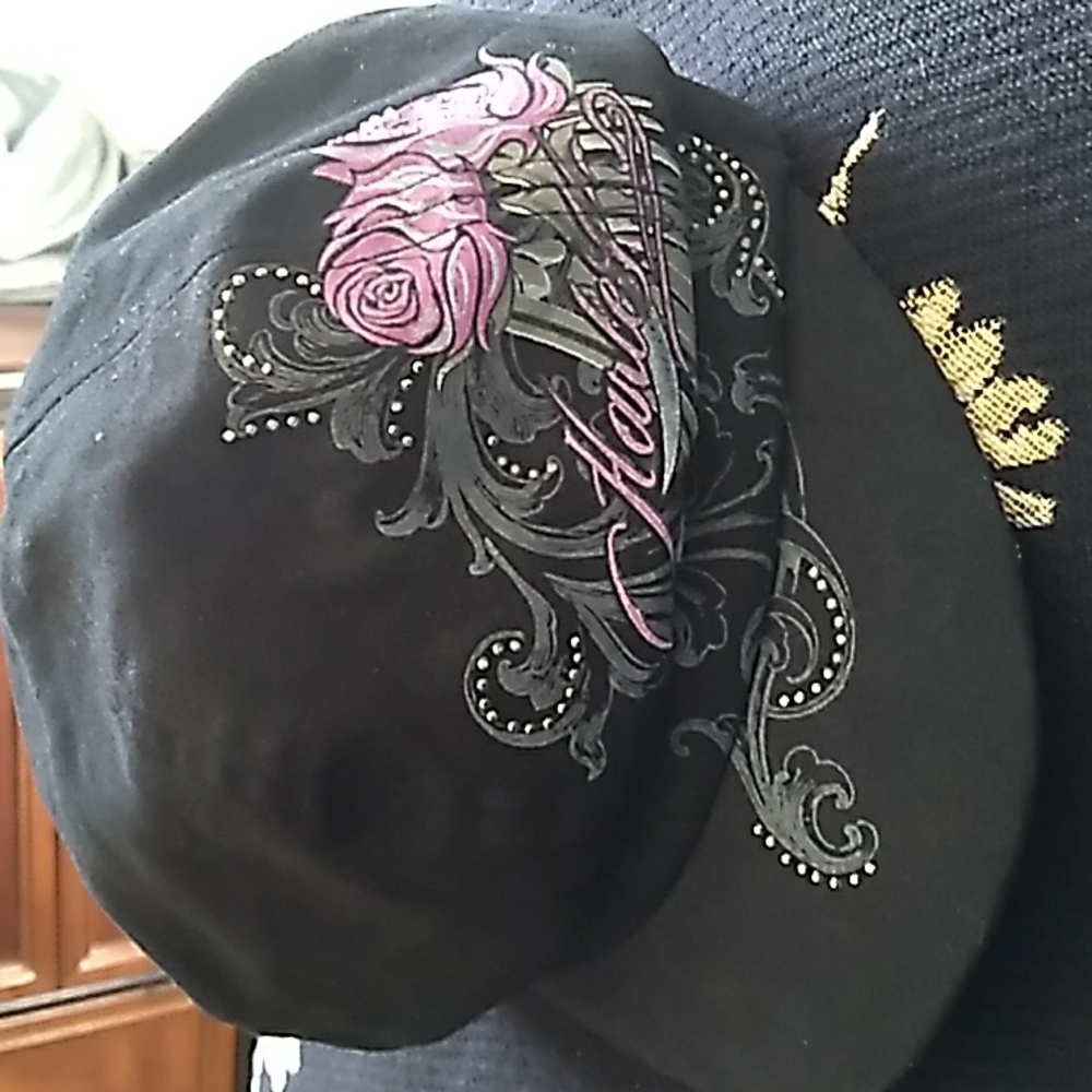 Harley Davidson hat size small